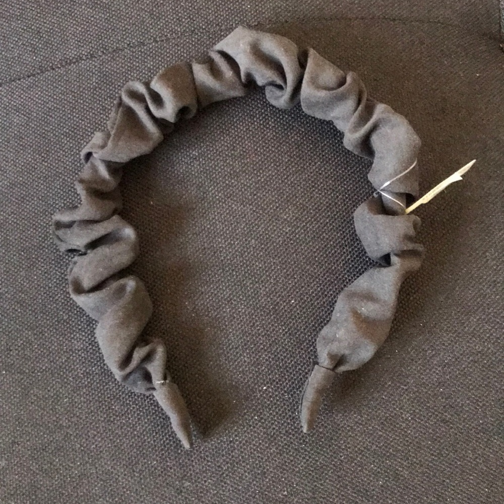 NWT Anthropologie Mona headband
